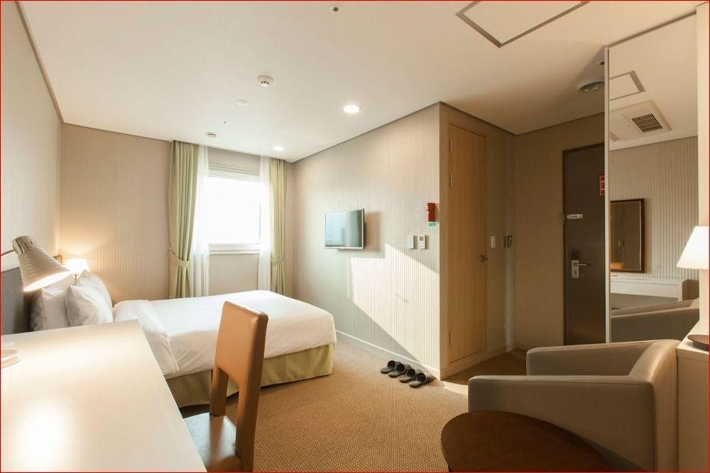 รามาดา อ็องคอร์ บาย วินด์แฮม โซล ทงแดมุน โฮเต็ล Hotel ภายนอก รูปภาพ
