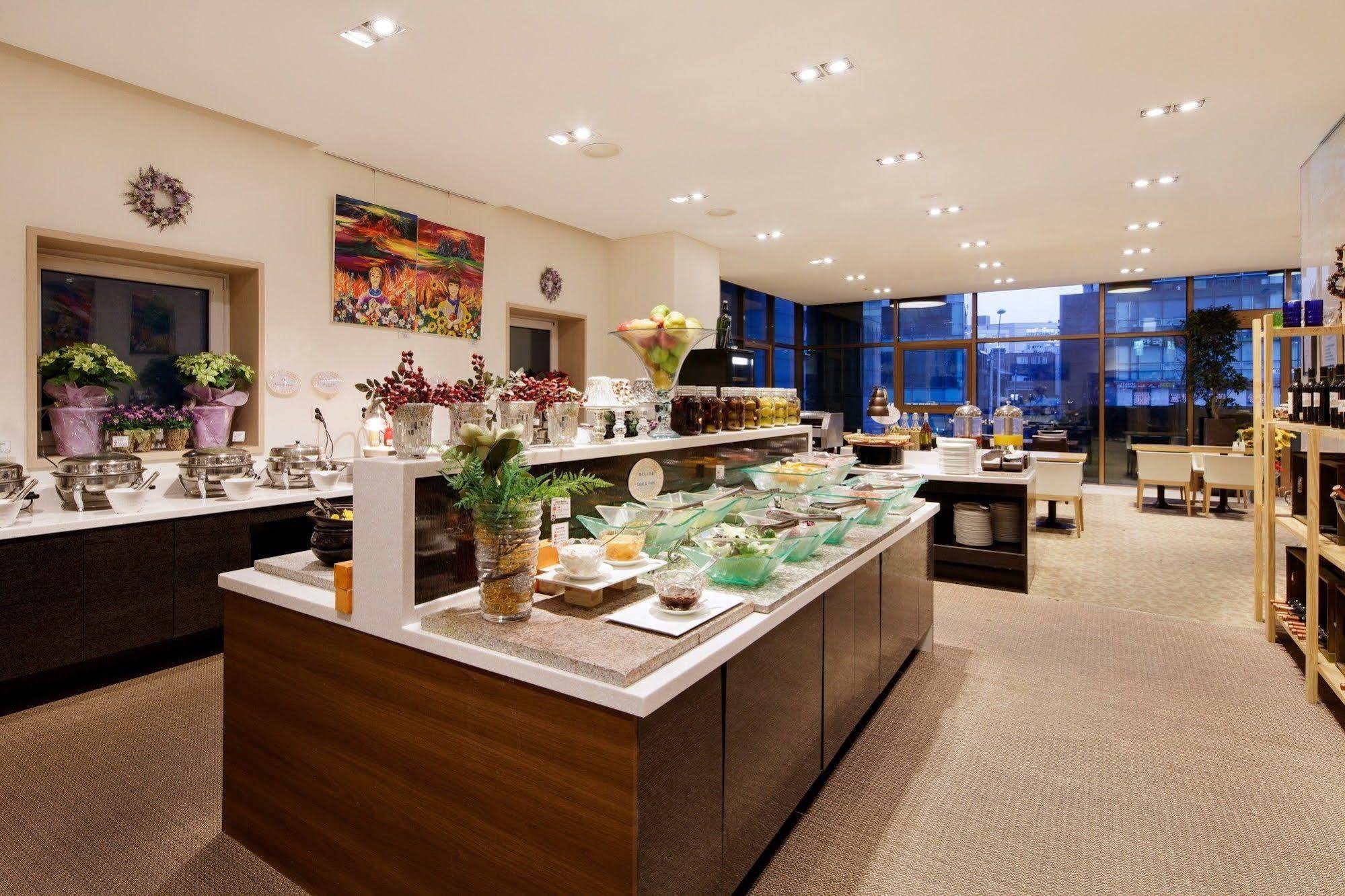 รามาดา อ็องคอร์ บาย วินด์แฮม โซล ทงแดมุน โฮเต็ล Hotel ภายนอก รูปภาพ