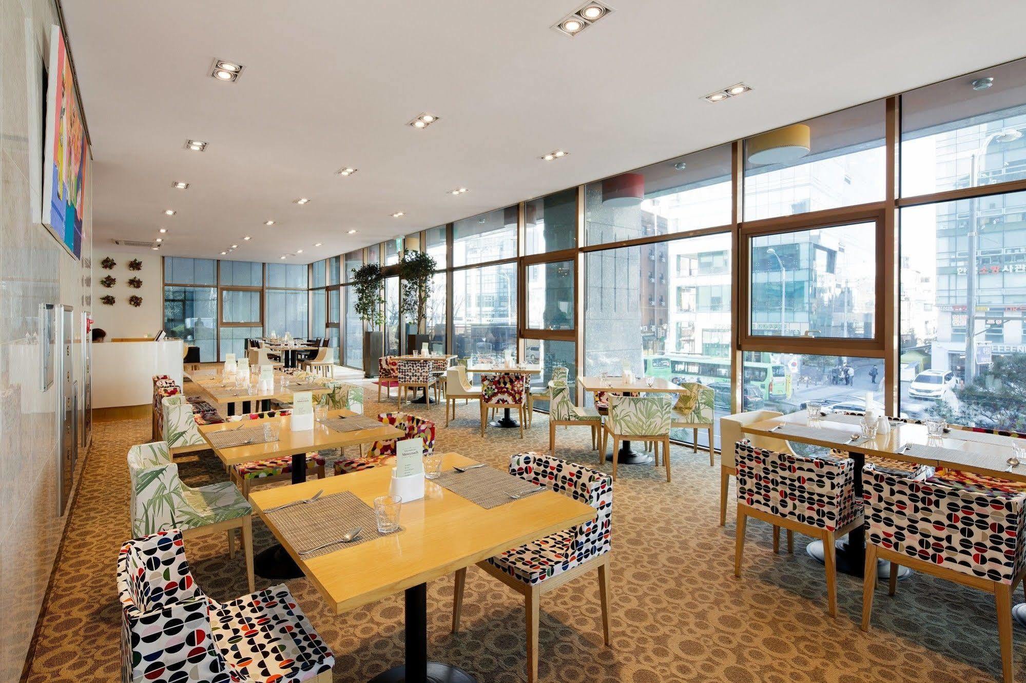 รามาดา อ็องคอร์ บาย วินด์แฮม โซล ทงแดมุน โฮเต็ล Hotel ภายนอก รูปภาพ